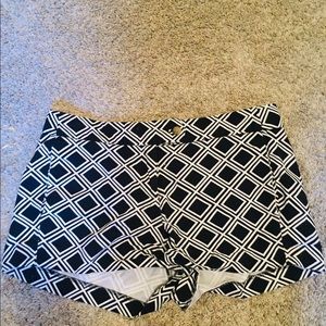 Pattered shorts!! ⚡️⚡️